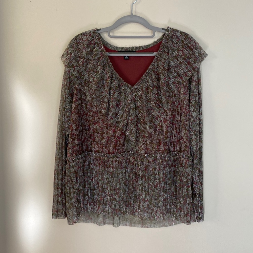 International Concepts metallic top with maroon and green accents Size 0X